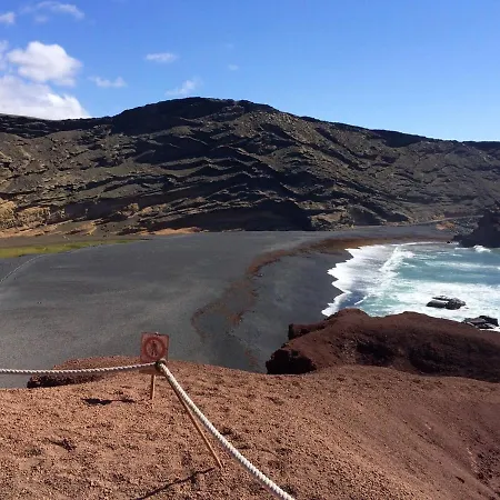 Cozy House In + Terrace
