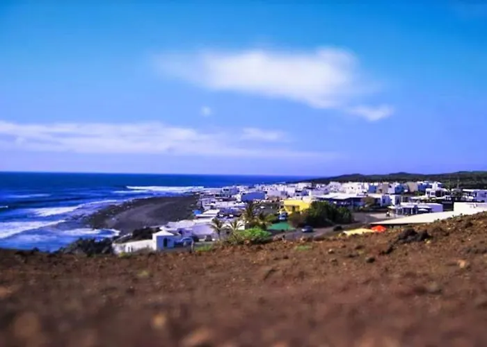 Cozy House In + Terrace