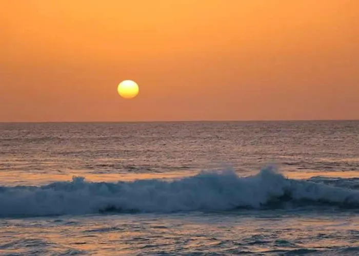 Cozy House In + Terrace Сasa de vacaciones