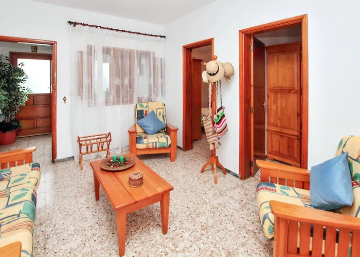 Cozy House In + Terrace *