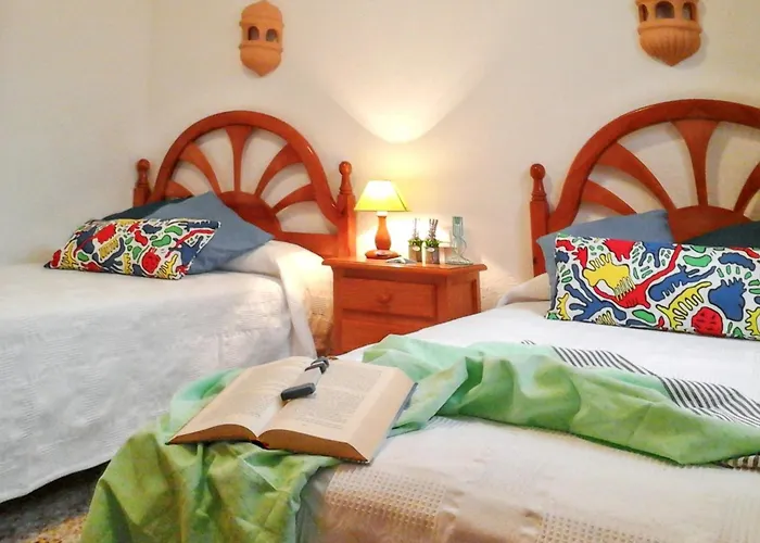 Сasa de vacaciones Cozy House In + Terrace