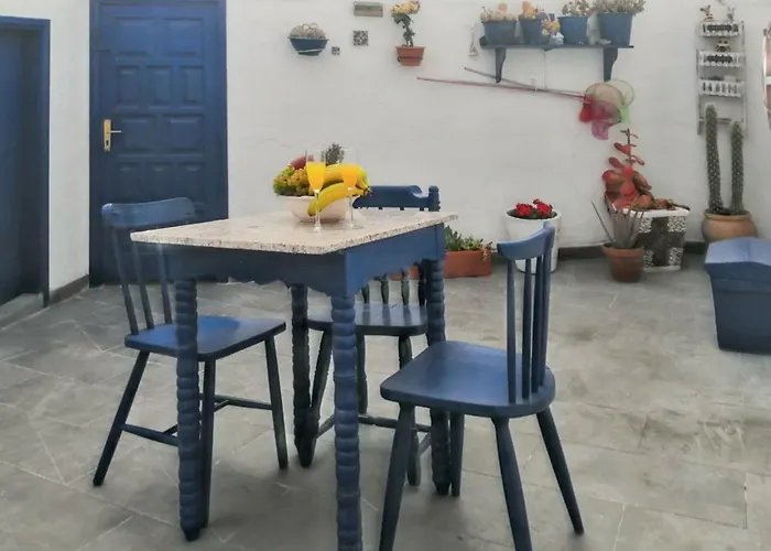 Сasa de vacaciones Cozy House In + Terrace *